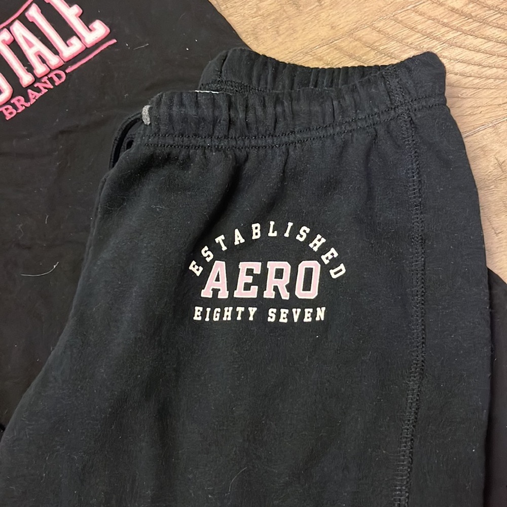 Aero size small set so cute - Picture 4 of 4